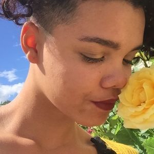 Meet your Posher, Savannah